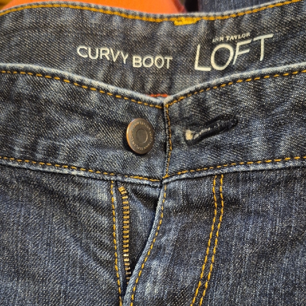 LOFT Dark Blue Denim Curvy Boot Jeans 8P